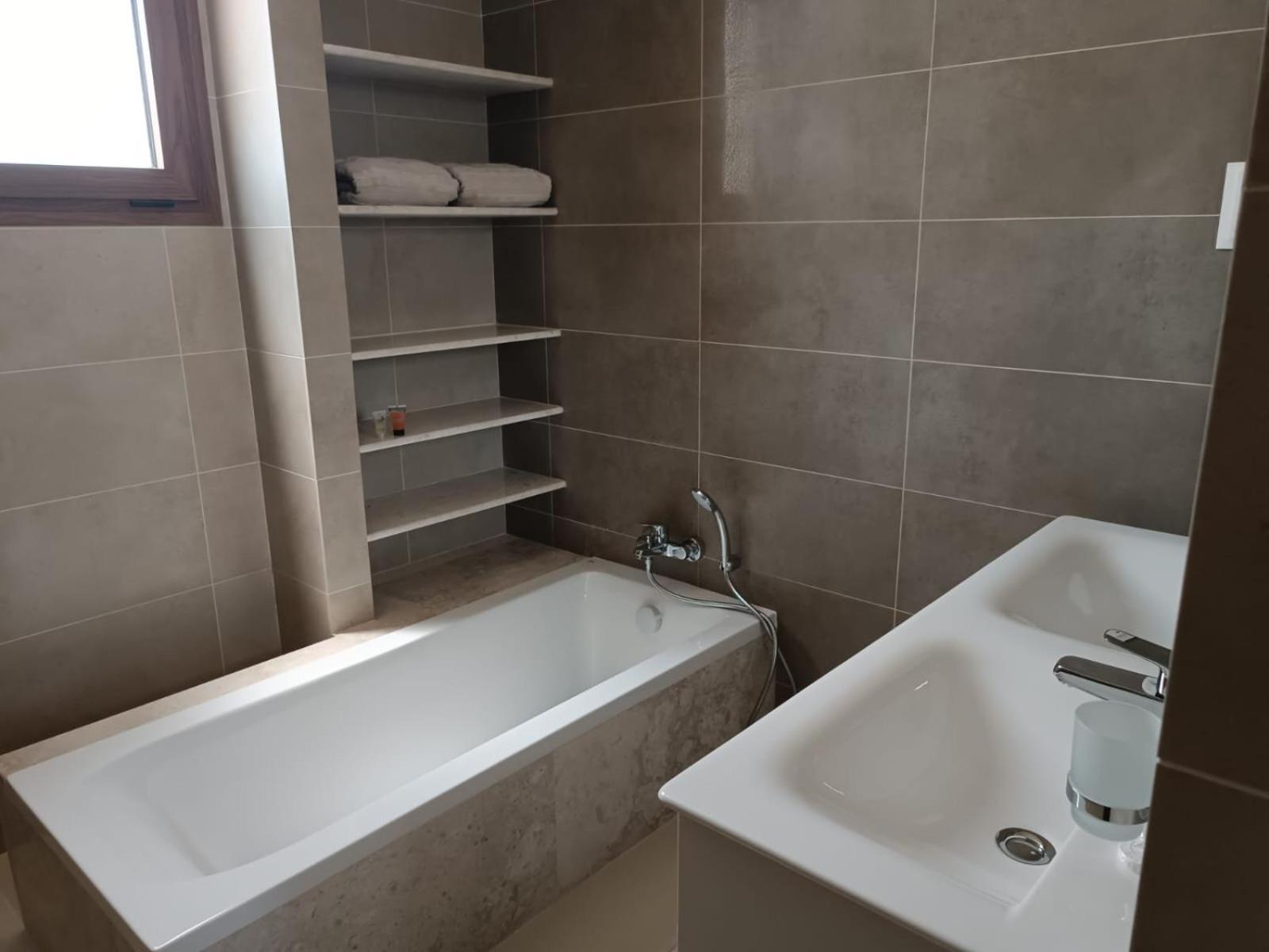 Wateera Hawana Apartment *